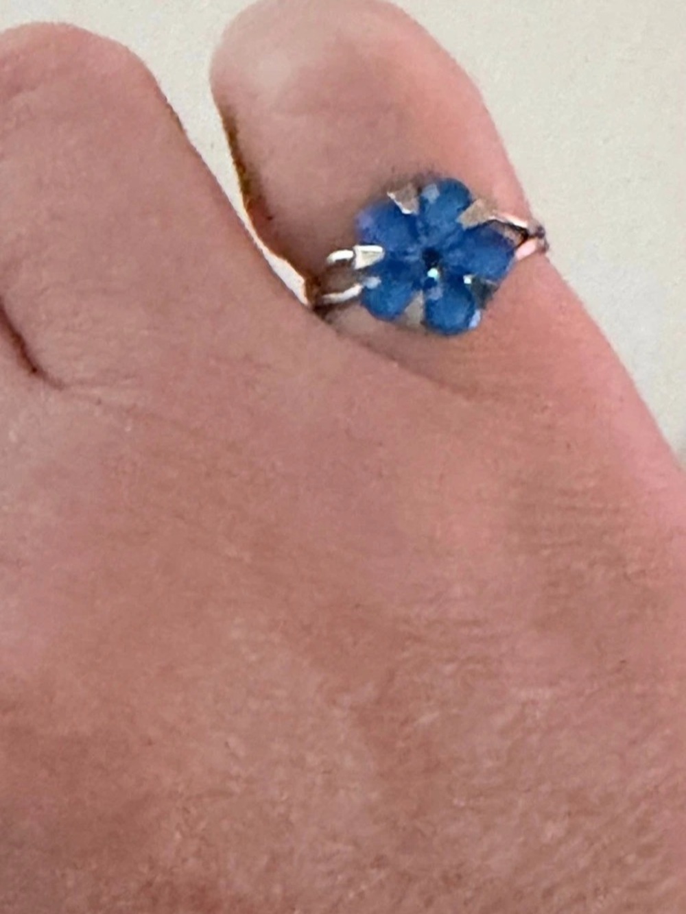 Adjustable Blue Rhinestone Flower Ring | Silver Tone Crystal Floral Band